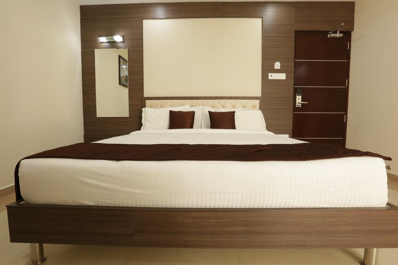 Atlanta Park Chennai Hotel Tambaram Esterno foto