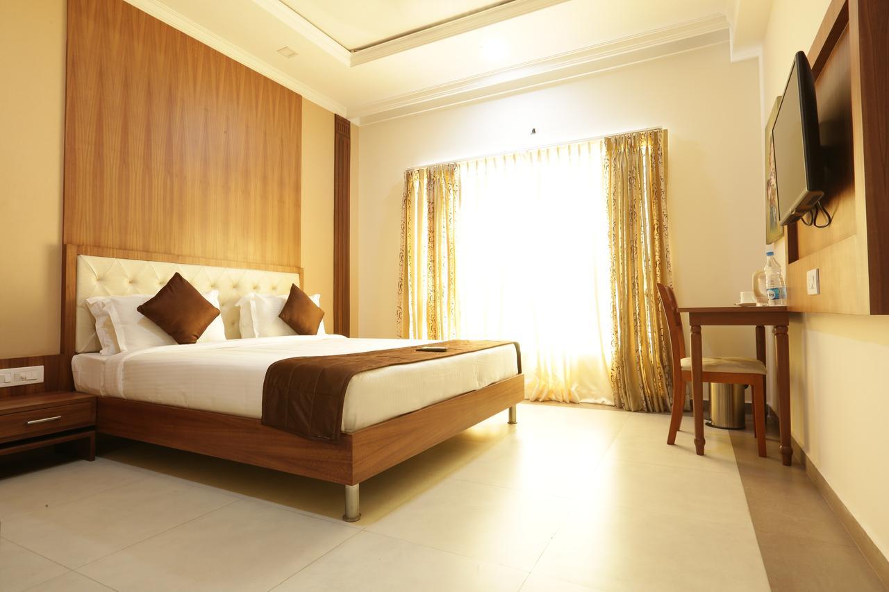 Atlanta Park Chennai Hotel Tambaram Esterno foto